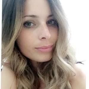 Meet your Posher, Marissa